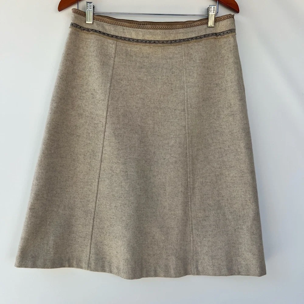 GAP Vintage Cream Wool Blend A Line Skirt Size 10 Western Aztec Trim Yellowstone